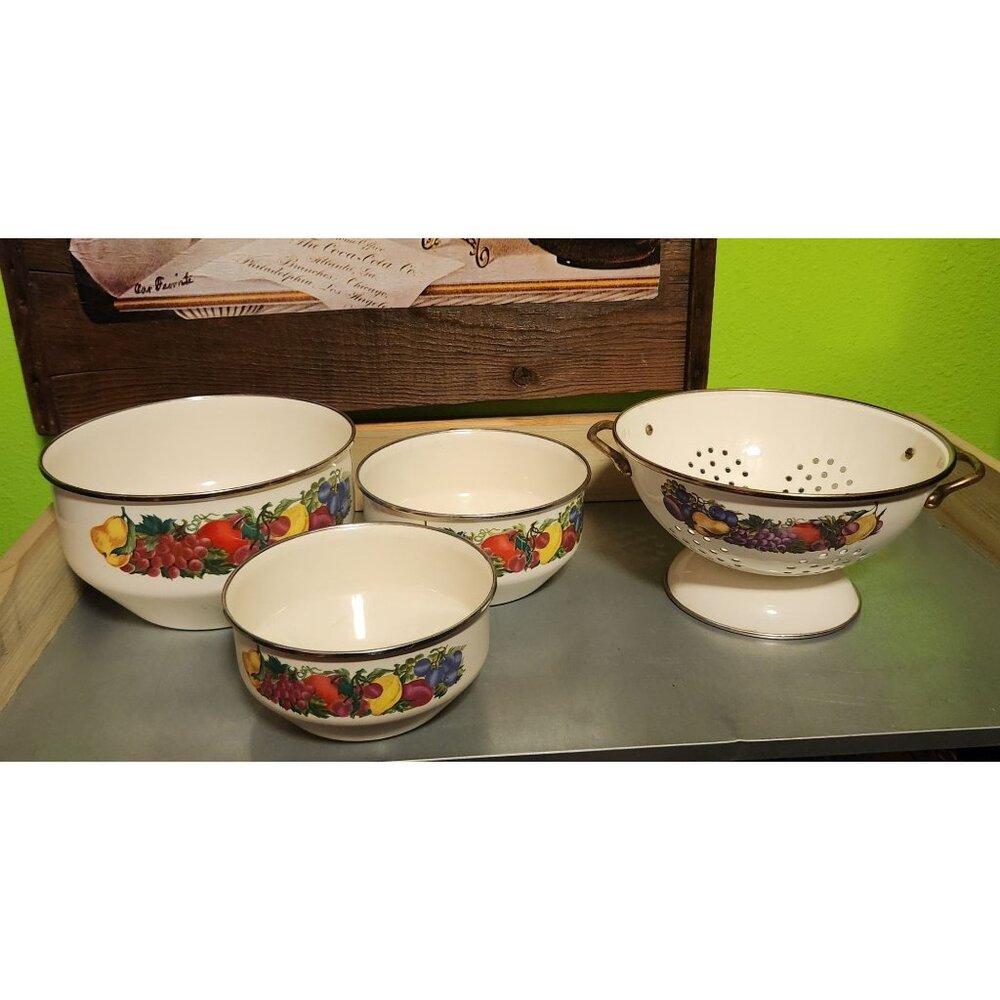VTG Enamel Mixing Bowl & Colander Set Fruit Design Induction & Gas Compatible